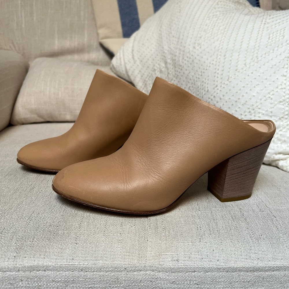 Club Monaco Tan Leather Mules
